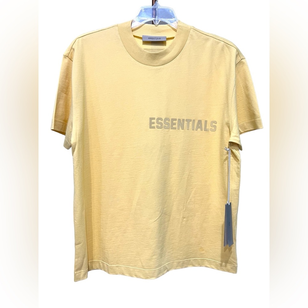 NWT. Essentials Fear Of God. Men’s short sleeve shirt, size small.